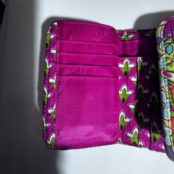 Vera Bradley Compact Pink Paisley Wallet - Picture 4 of 6